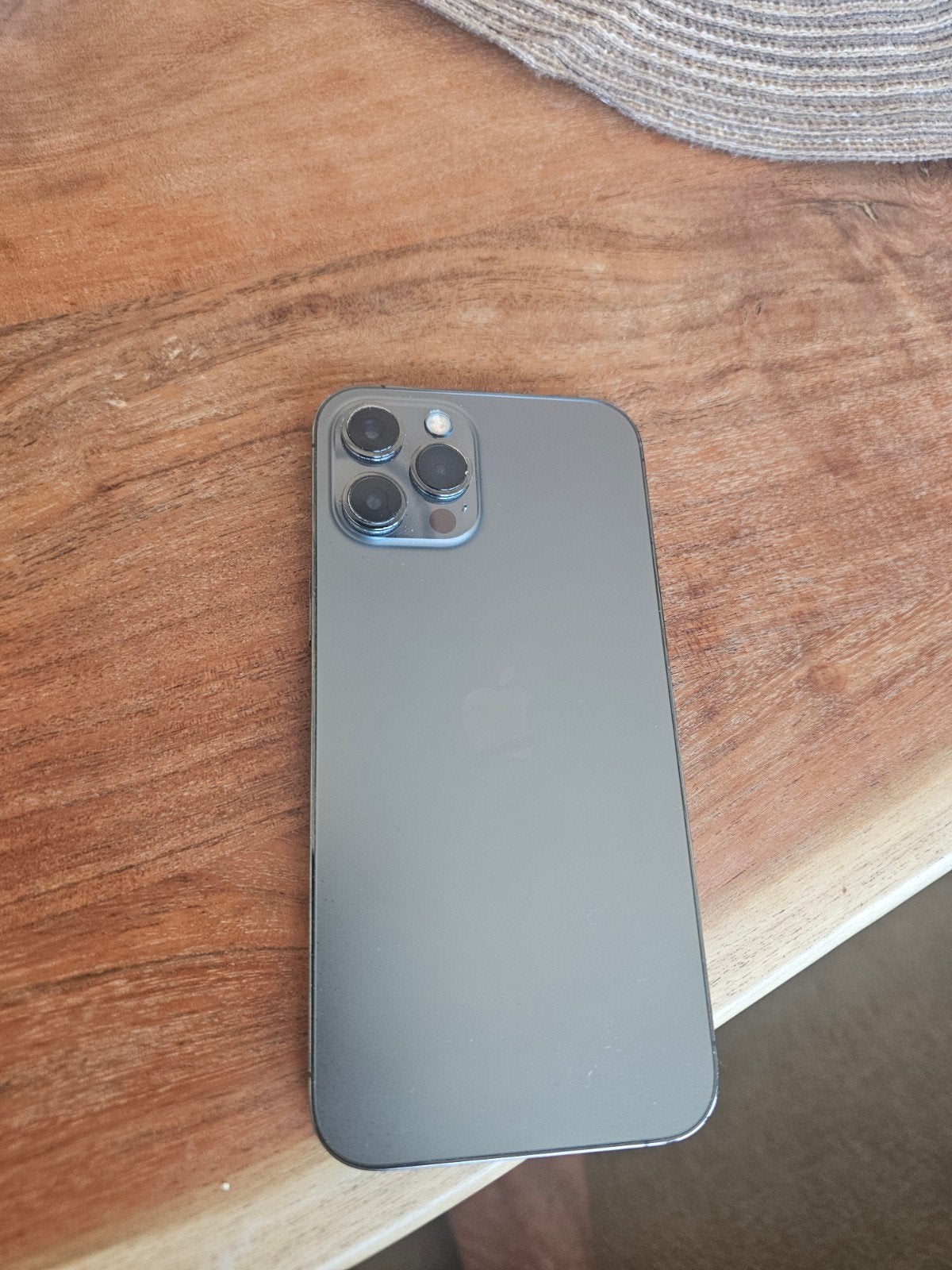 iPhone 12 Pro Max 256GB Grafiet - Zo goed als nieuw, Telecommunicatie, Mobiele telefoons | Apple iPhone, 128 GB, Zo goed als nieuw