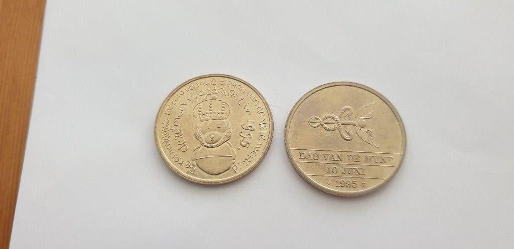 3038 koninklijke leeuw 1995, Postzegels en Munten, Penningen en Medailles, Verzenden, Overige materialen