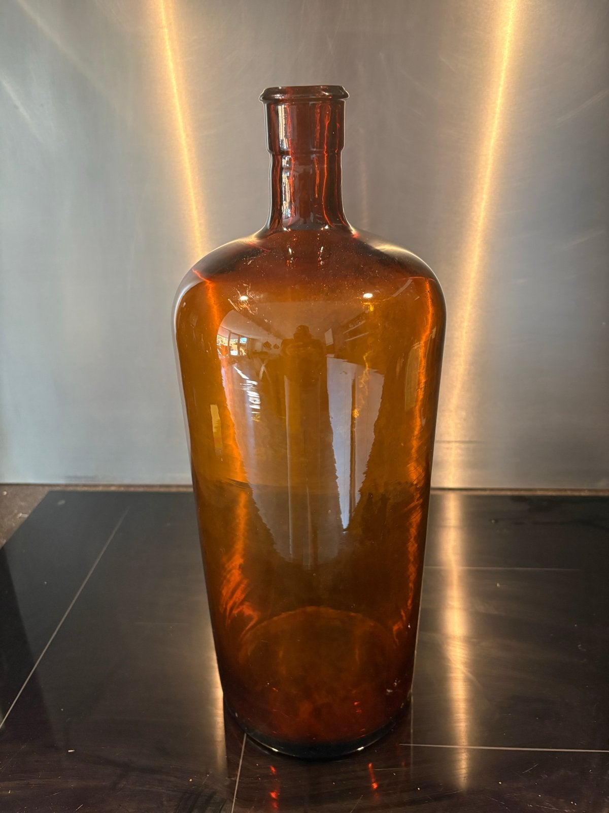 Grote amberkleurige glazen fles / vaas 42 cm vintage, Ophalen