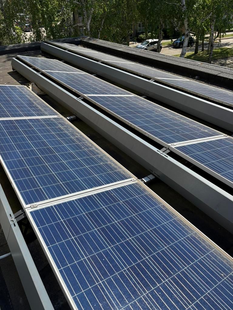 Zonnepanelen + frame zonder omvormer, Doe-het-zelf en Verbouw, Zonnepanelen en Toebehoren, Ophalen, Compleet systeem