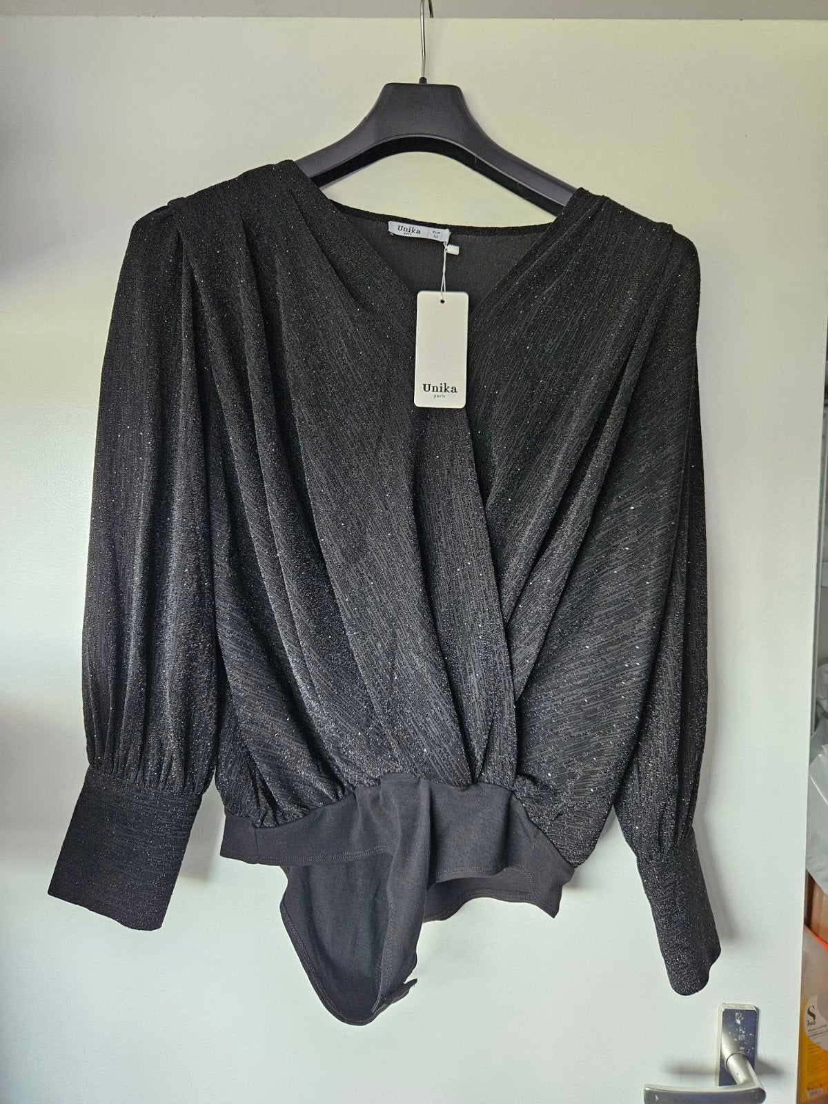 Unika Paris zwarte glitter bodysuit maat M, Zwart, Nieuw, Ophalen of Verzenden, Lange mouw