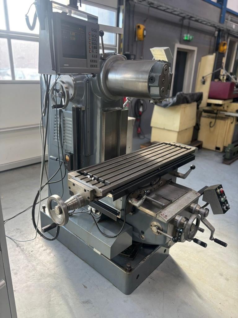 Schaublin freesmachine 53N in zeer nette staat, Doe-het-zelf en Verbouw, Ophalen of Verzenden, Gebruikt