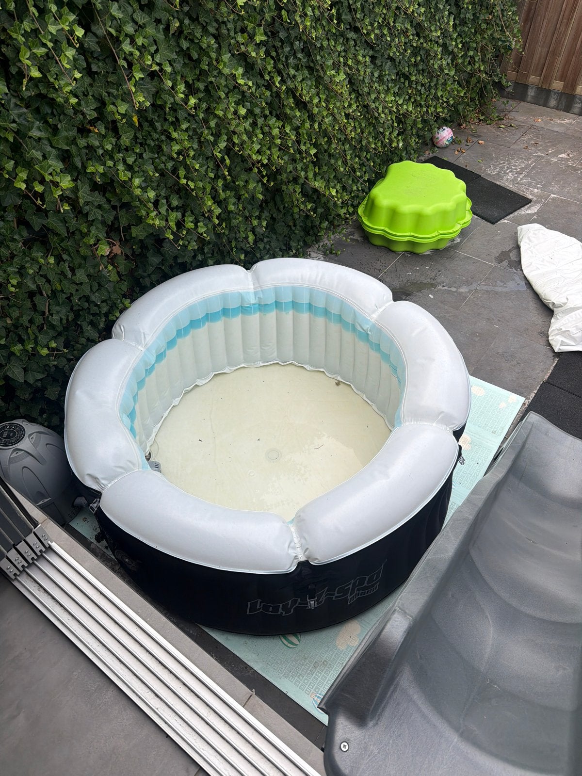 Lay-Z-Spa Miami opblaasbare jacuzzi - alleen de Deksel lekt, Ophalen, Gebruikt, Minder dan 80 cm, Opblaaszwembad