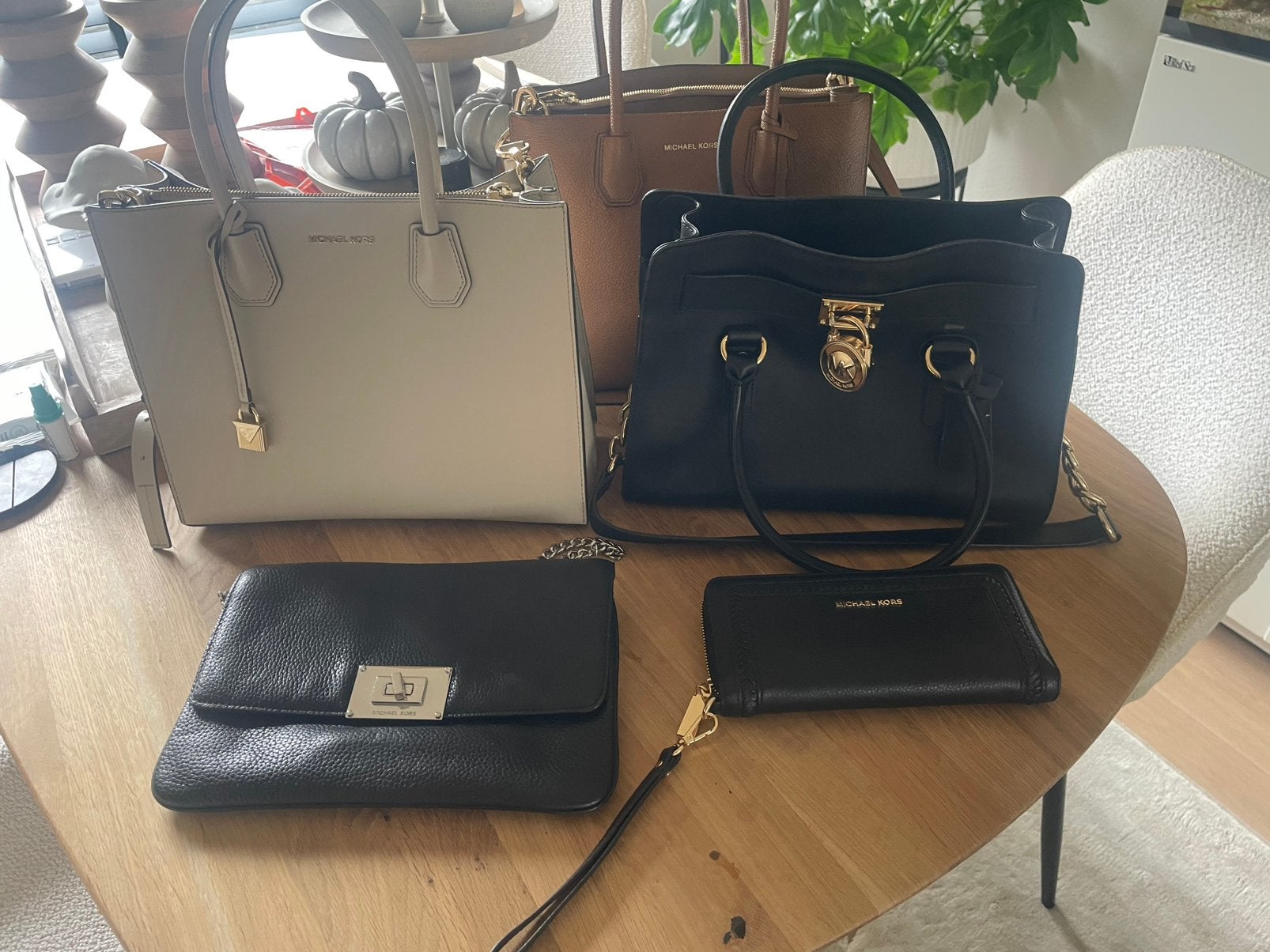 Als Nieuw Michael Kors Tassen en portemonee alles Orgineel, Ophalen of Verzenden, Zo goed als nieuw, Zwart, Handtas