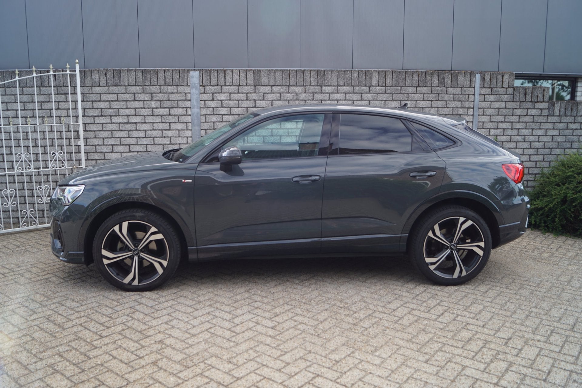 Audi Q3 Sportback 35 TFSI Advanced Edition Autom Sportst Sto, Auto's, Audi, 4 cilinders, 150 pk, Bedrijf, 1470 kg