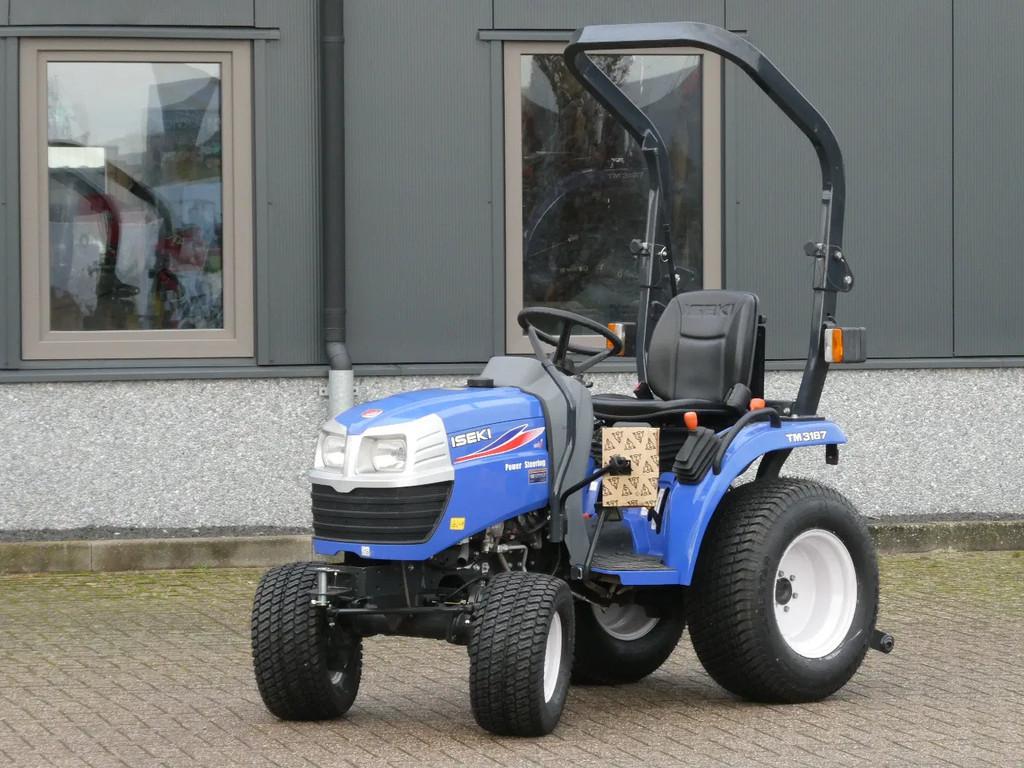 Iseki TM3187 4wd / 00129 Draaiuren / Extra Brede Gazonbanden, Zakelijke goederen, Agrarisch | Tractoren, Overige merken, Gebruikt