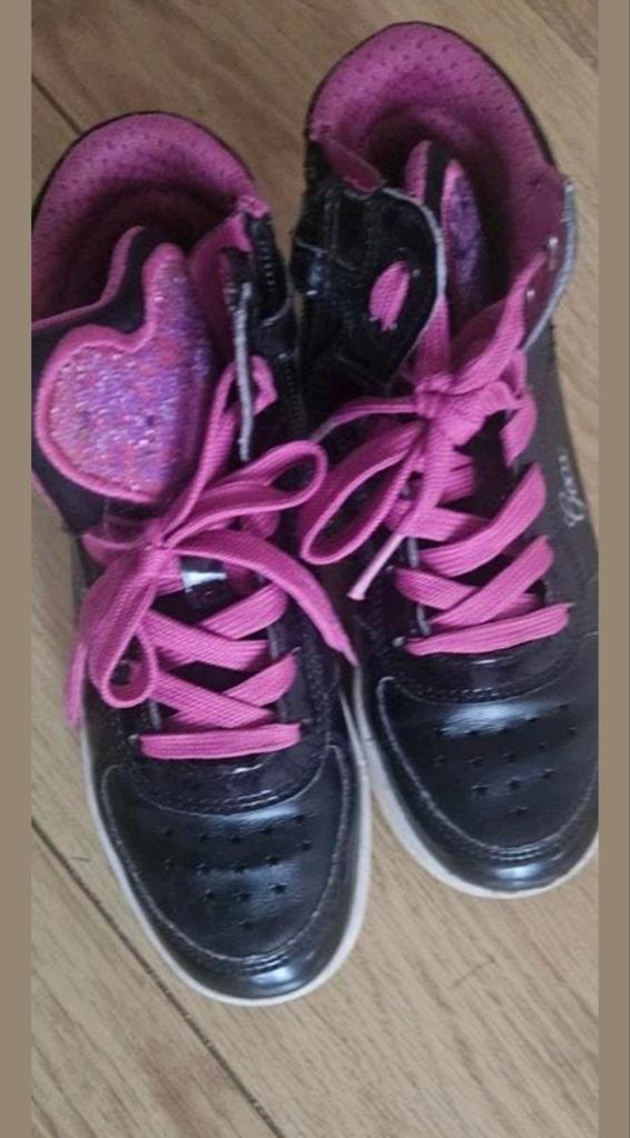 Geox zwarte schoenen, Jongen of Meisje, Schoenen, Ophalen of Verzenden, Zo goed als nieuw