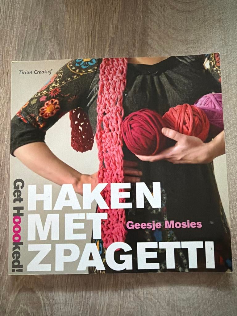 Haken met Zpagetti - Geesje Mosies - Boek, Ophalen of Verzenden, Nieuw, Haken, Patroon of Boek