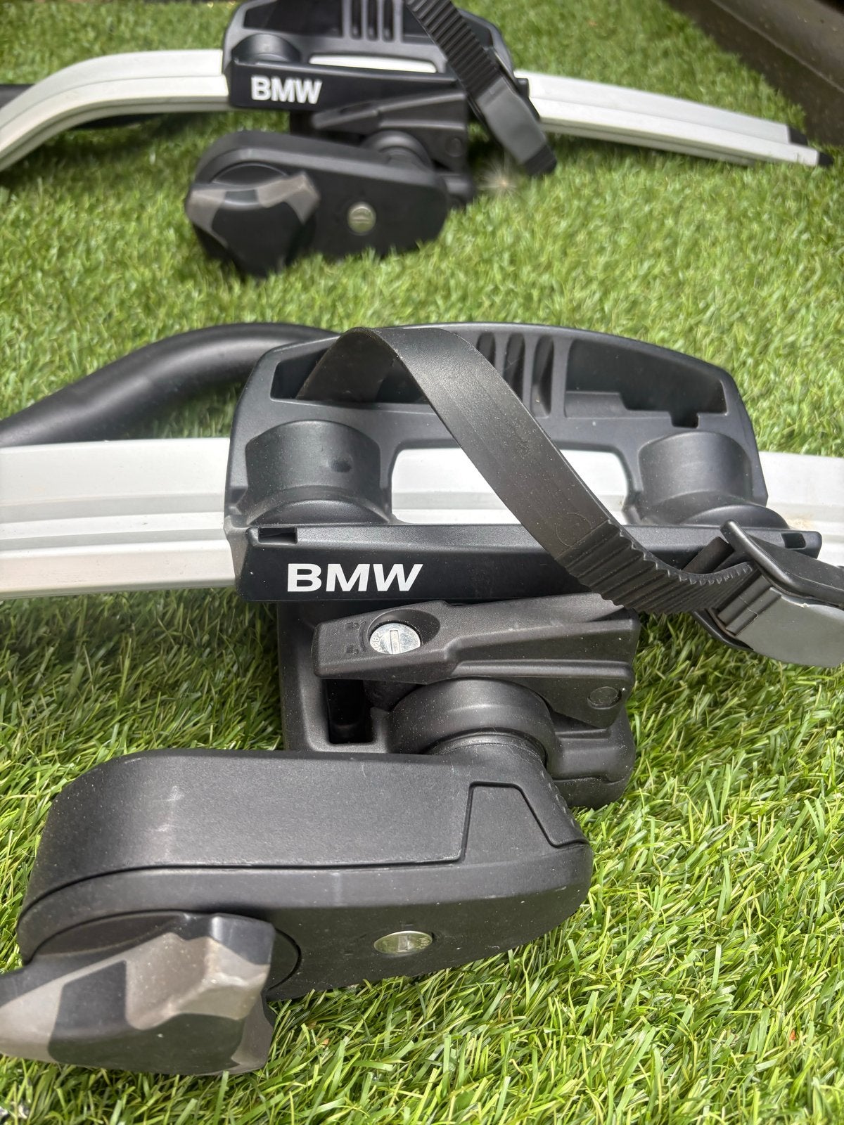 BMW fietsendrager voor dakmontage (2 stuks), Ophalen of Verzenden, Gebruikt