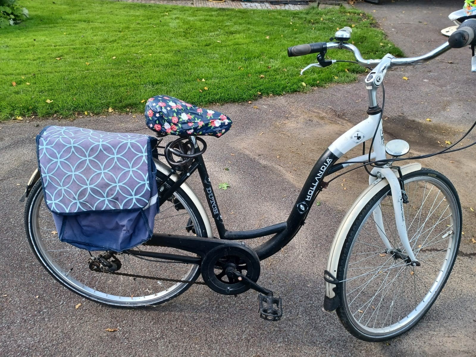 Hollandia Damesfiets - Opknapper met Nieuwe Achterband Nodig, Fietsen en Brommers, Velgrem, Versnellingen, Ophalen, Overige merken
