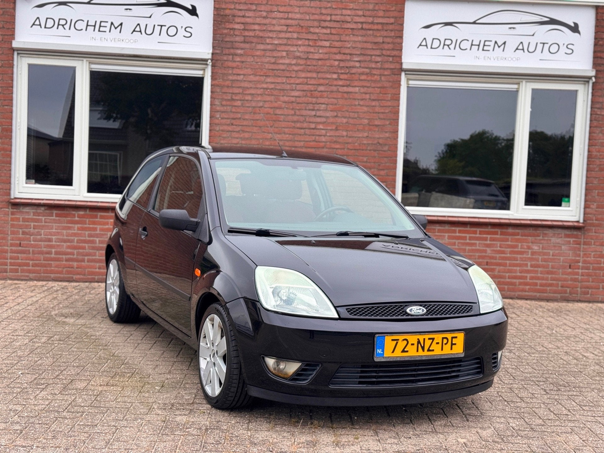 Ford Fiesta 1.3 Futura Airco, Auto's, 1299 cc, 4 cilinders, Zwart, Origineel Nederlands