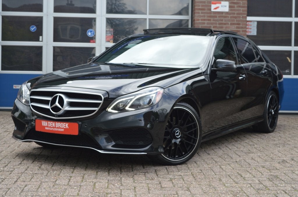 Mercedes-Benz E-Klasse 400 4-matic | AUT - AMG - CAMERA, Auto's, Mercedes-Benz, Automaat, Gebruikt, Euro 6, Leder