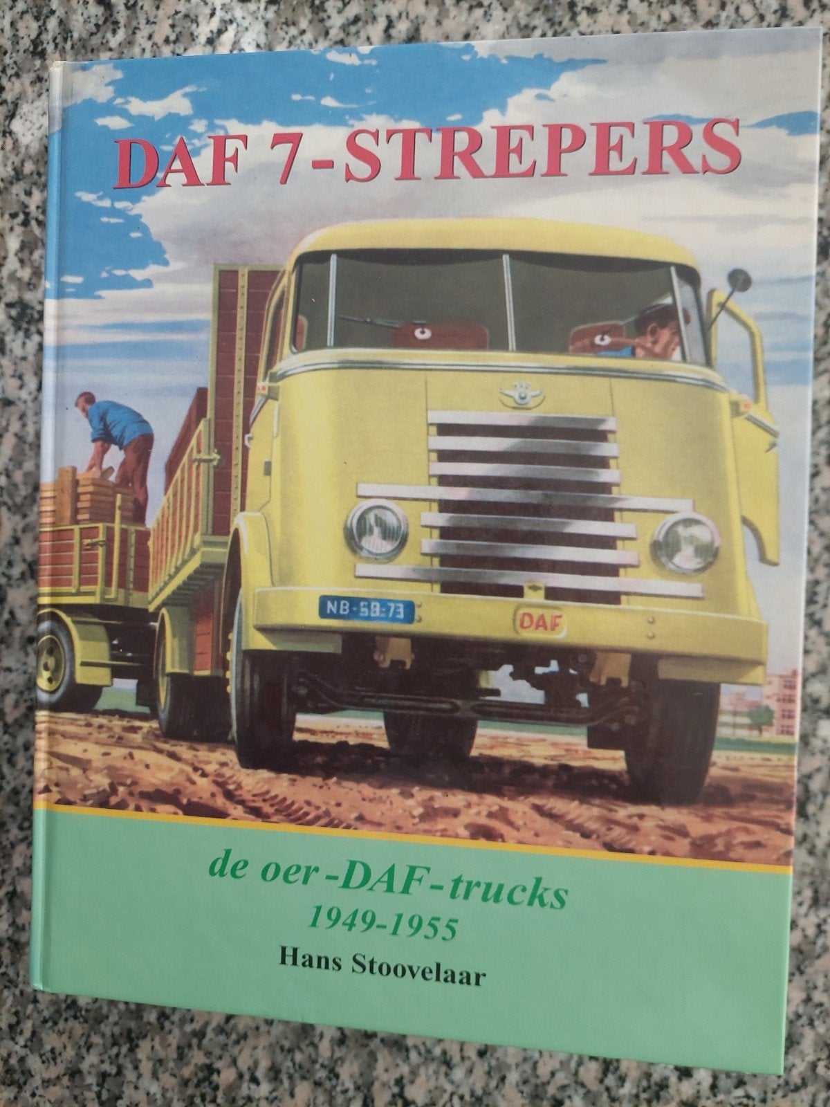 H. Stoovelaar - DAF 7-strepers, Nieuw, Ophalen of Verzenden, H. Stoovelaar, Overige merken