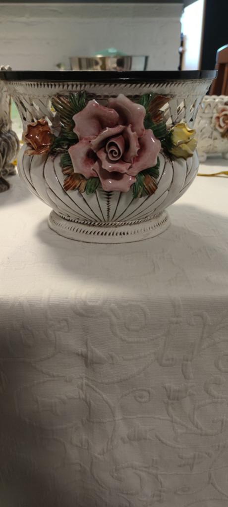2x BASSANO uit Italy Keramische plantenpot, Antiek en Kunst, Antiek | Vazen, Ophalen of Verzenden