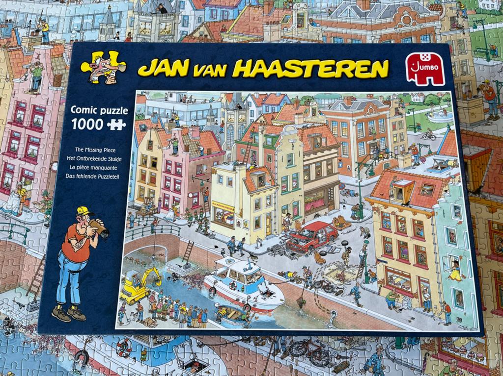 Jan van Haasteren - Het Ontbrekende Stukje - 1000 stukjes, Boeken, Ophalen, Zo goed als nieuw