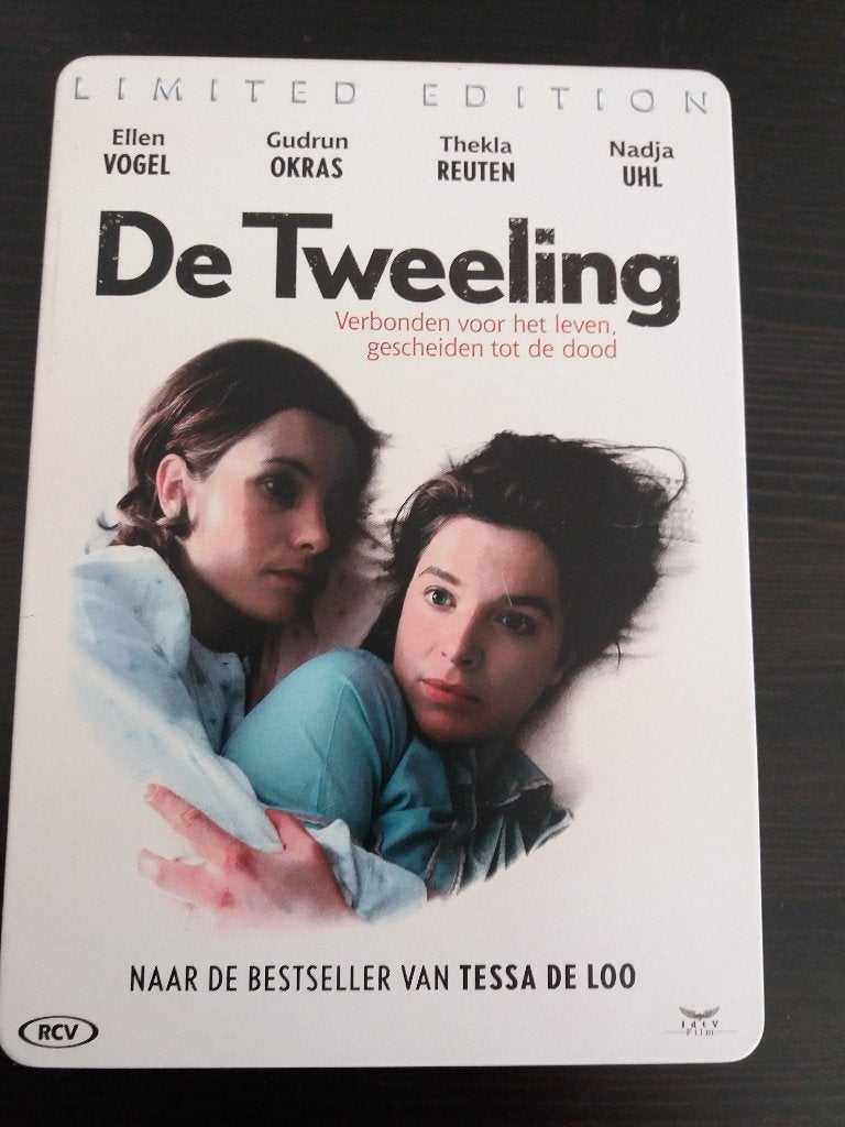 De Tweeling - Limited edition steelcase, Thekla Reuten!, Vanaf 12 jaar, Ophalen of Verzenden, Gebruikt, Oorlog