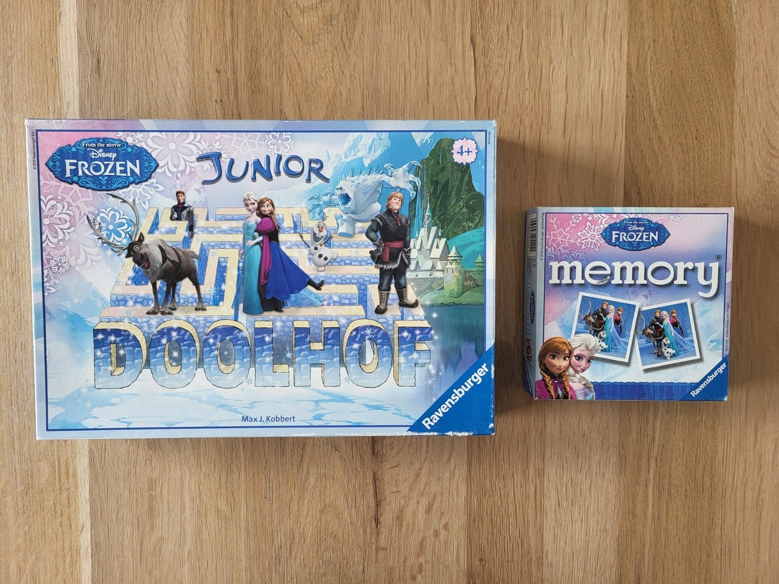 Twee Frozen spelletjes - Doolhof junior en memory, Een of twee spelers, Ophalen of Verzenden, Zo goed als nieuw, Ravensburger