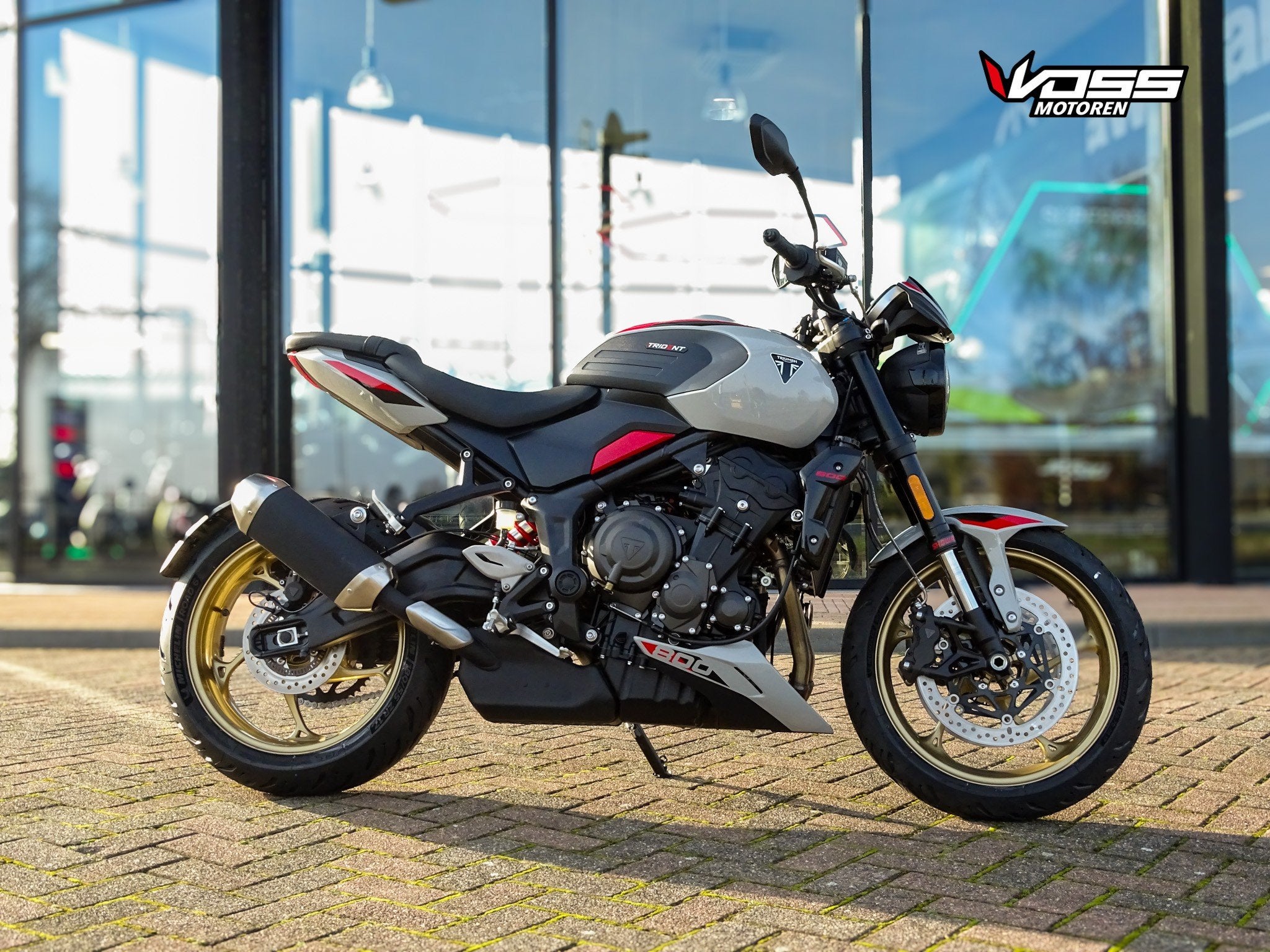 Triumph TRIDENT 800 (bj 2026), Triumph Motocycles, Bedrijf, Triumph.Benelux@triumph.co.uk, De Droogmakerij 40A
1851 LX   Heiloo, NL