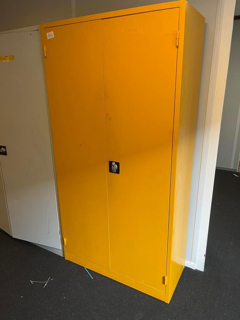 8 stalen kasten, Huis en Inrichting, Ophalen, Gebruikt