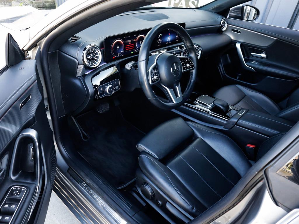 Mercedes-Benz CLA-Klasse 250 e Business Solution Luxury Limi, Auto's, Gebruikt, 4 cilinders, 15 kWh, Bedrijf