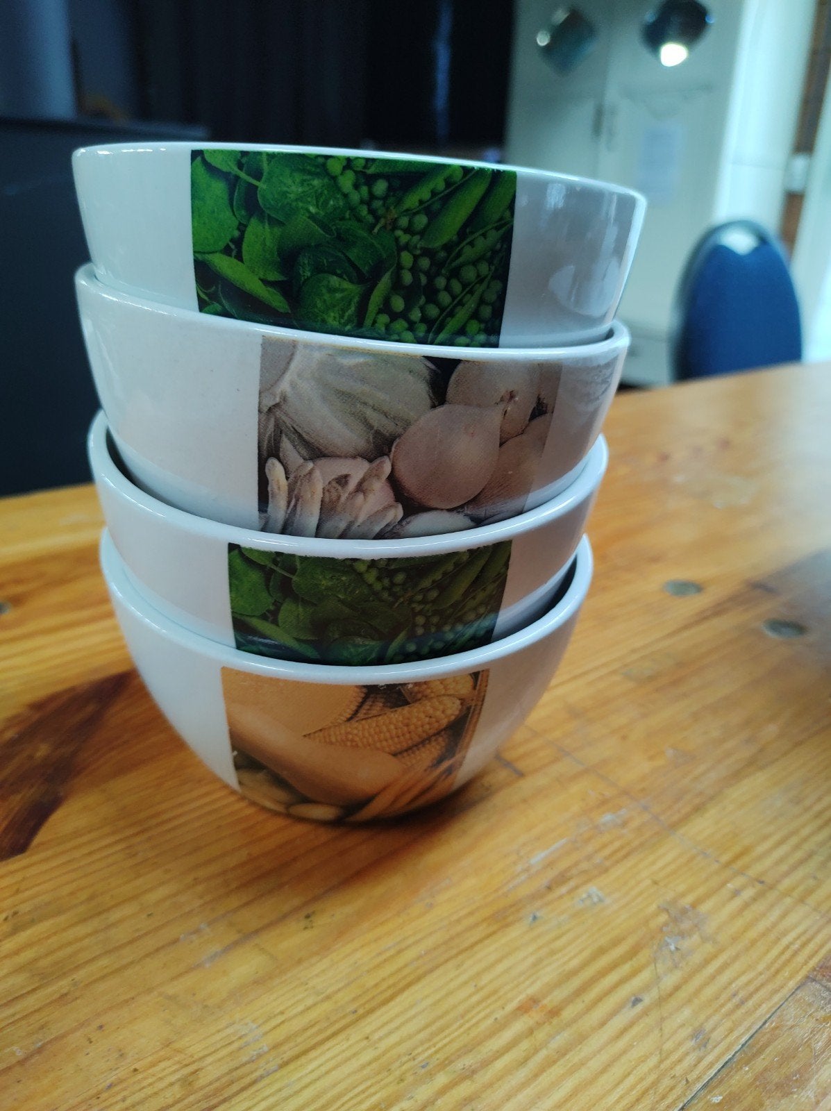 4 Vintage Soepkommen van Knorr, Opschrijft bv. Groene soep, Ophalen of Verzenden, Zo goed als nieuw, Kom(men), Overige stijlen