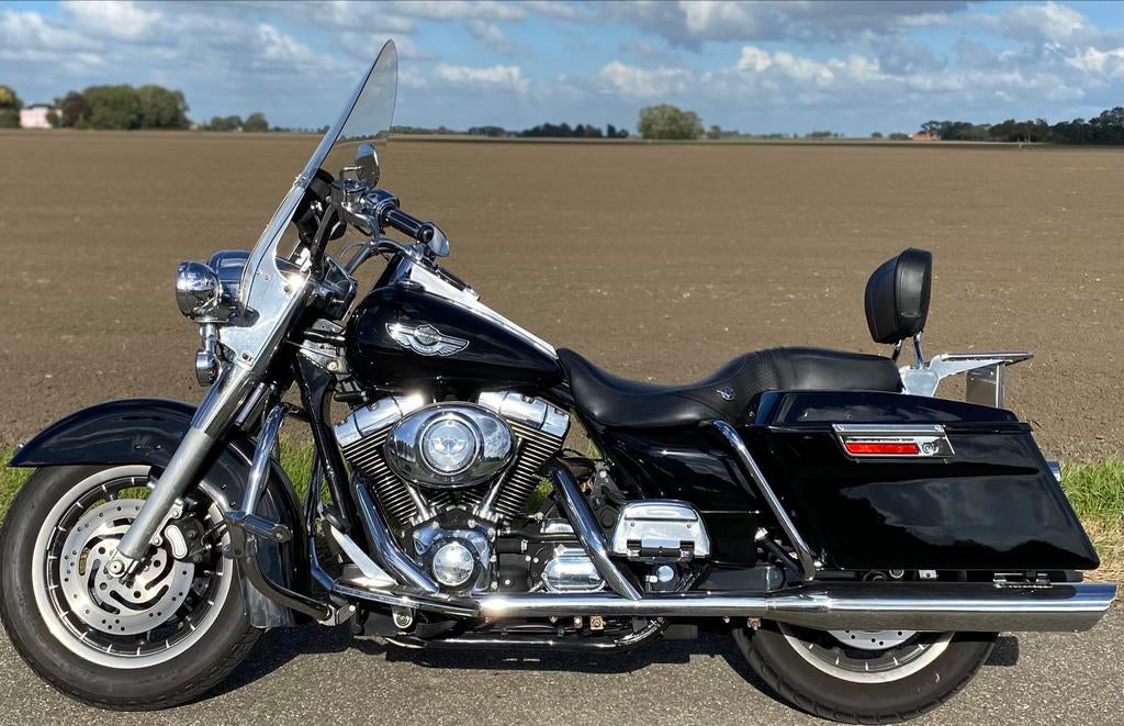Harley Davidson Road King 88 FLHRC FLHR 100 Jaar Editie 2003, Motoren, Motoren | Harley-Davidson, 2 cilinders, Gebruikt, Particulier