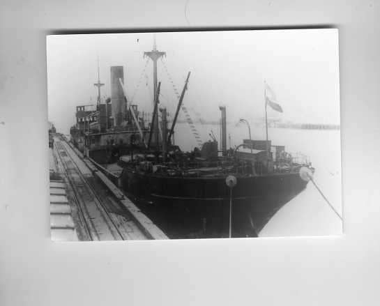 scheepvaart-foto-wilhelmina 1903, Ophalen of Verzenden, Zo goed als nieuw, Motorboot, Boek of Tijdschrift