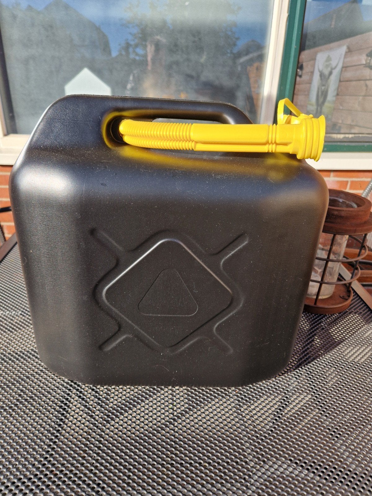 Jerrycan 5L met schenktuit - Zwart, Ophalen