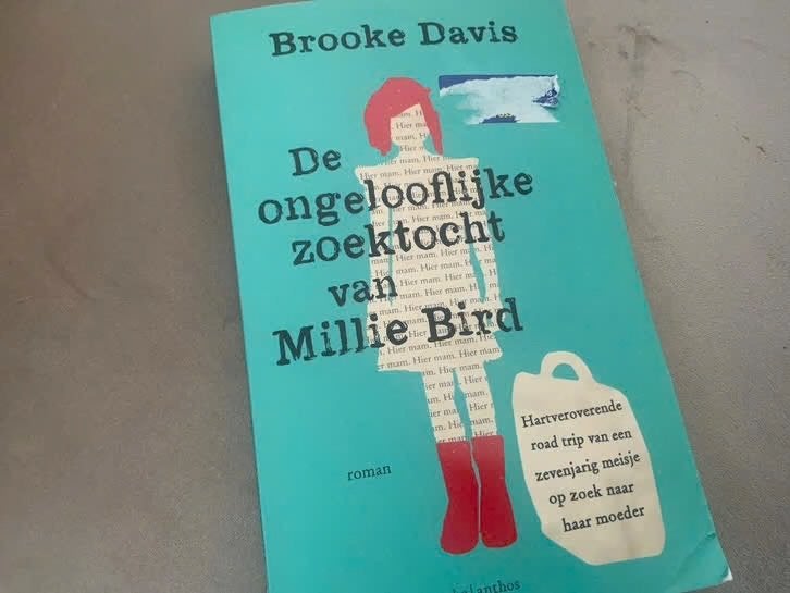 De ongelooflijke zoektocht van Millie Bird - Brooke Davis, Gelezen, Ophalen of Verzenden, Nederland, Brooke Davis