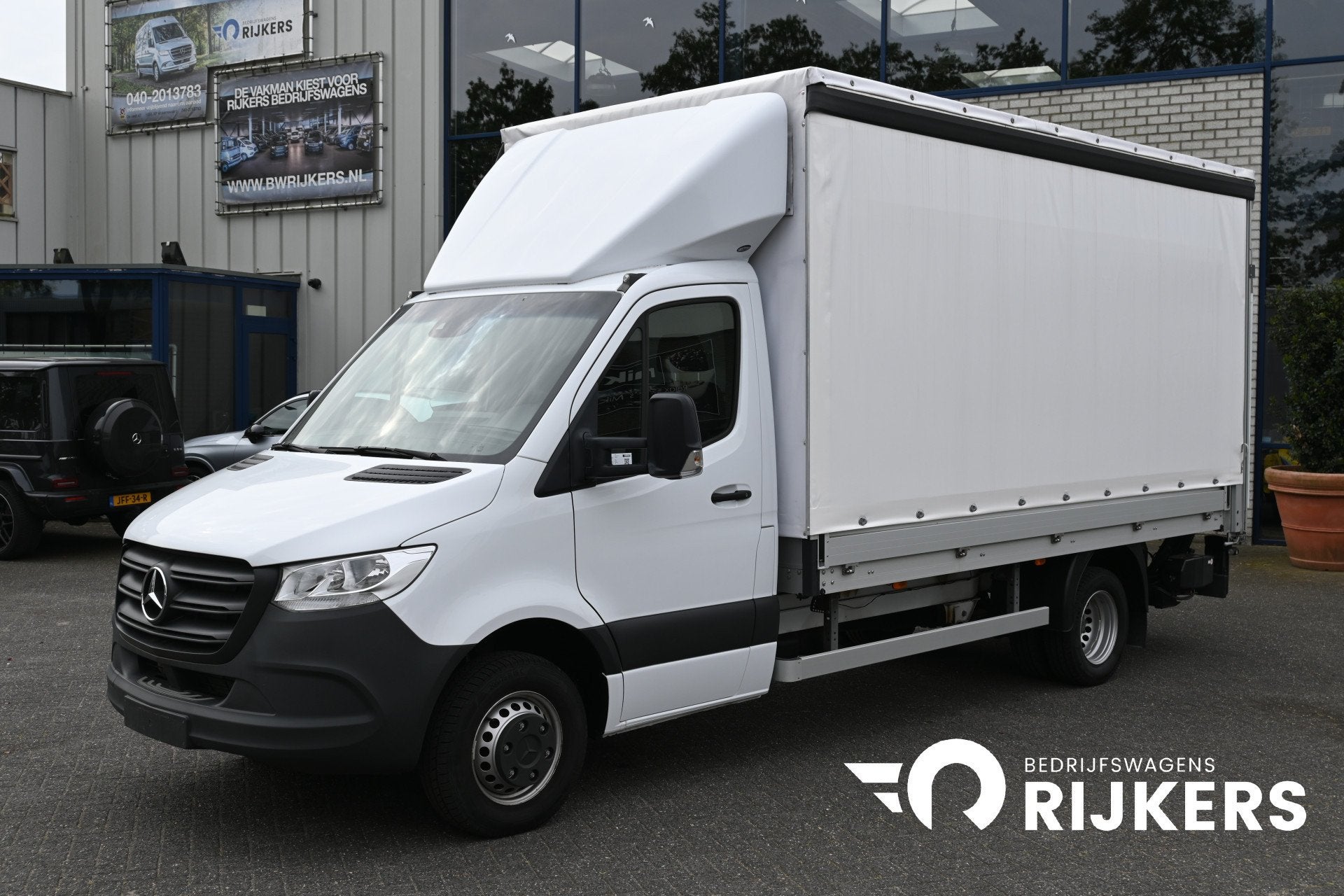 Mercedes-Benz Sprinter 517 CDI L3 Schuifzeil met laadklep 35, Automaat, Achterwielaandrijving, Gebruikt, 4 cilinders