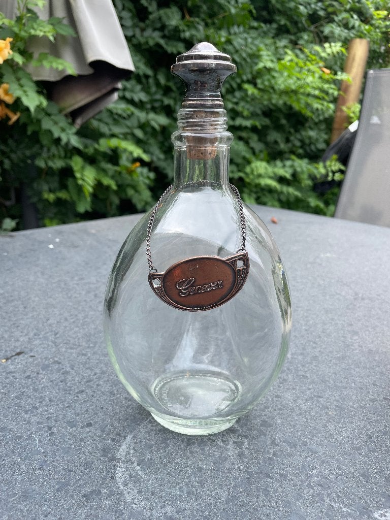 Glazen karaf met metalen halsketting “Genever” 24cm, Ophalen of Verzenden