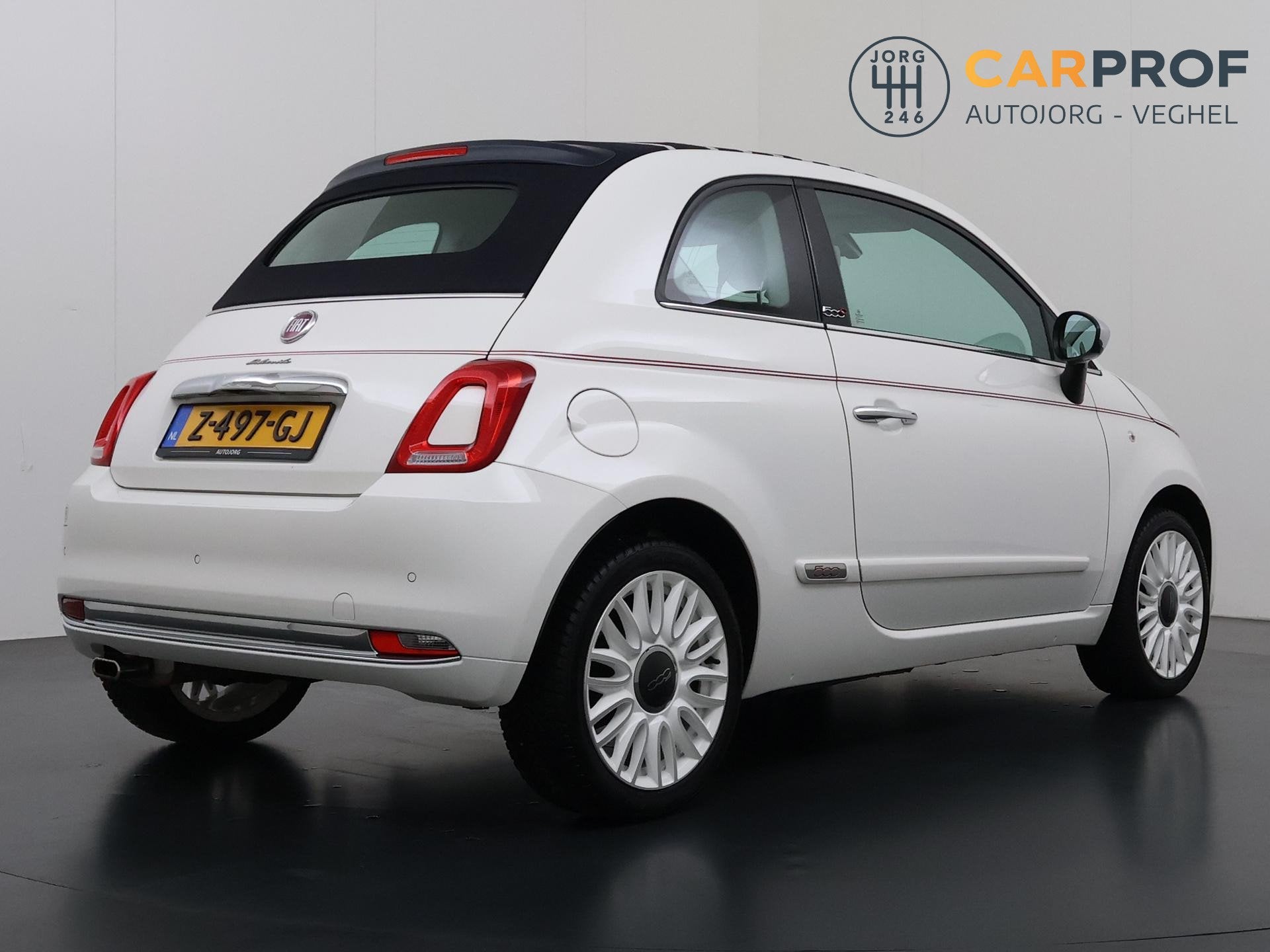Fiat 500 1.2 Dolcevita Navigatie | Cruise Control | Climate, Voorwielaandrijving, Stof, Gebruikt, 4 cilinders