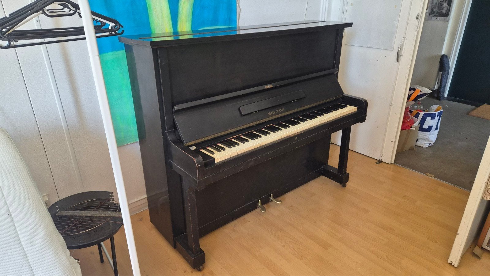 Gratis piano (Belton) - zelf ophalen, Ophalen, Gebruikt, Zwart, Piano