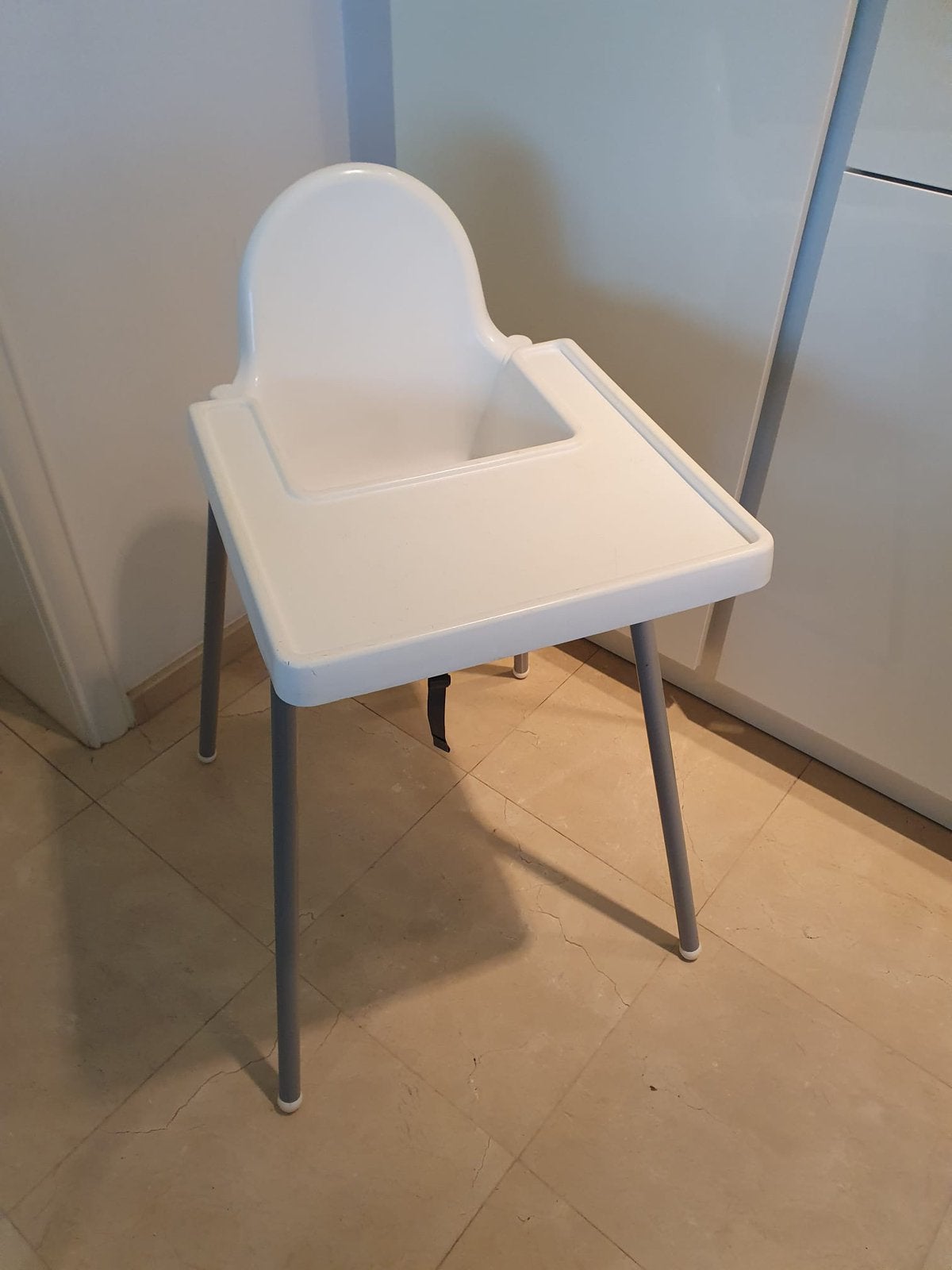 Ikea Antilop kinderstoel met blad, Kinderen en Baby's, Kinderstoelen, Ophalen, Zo goed als nieuw, Overige typen