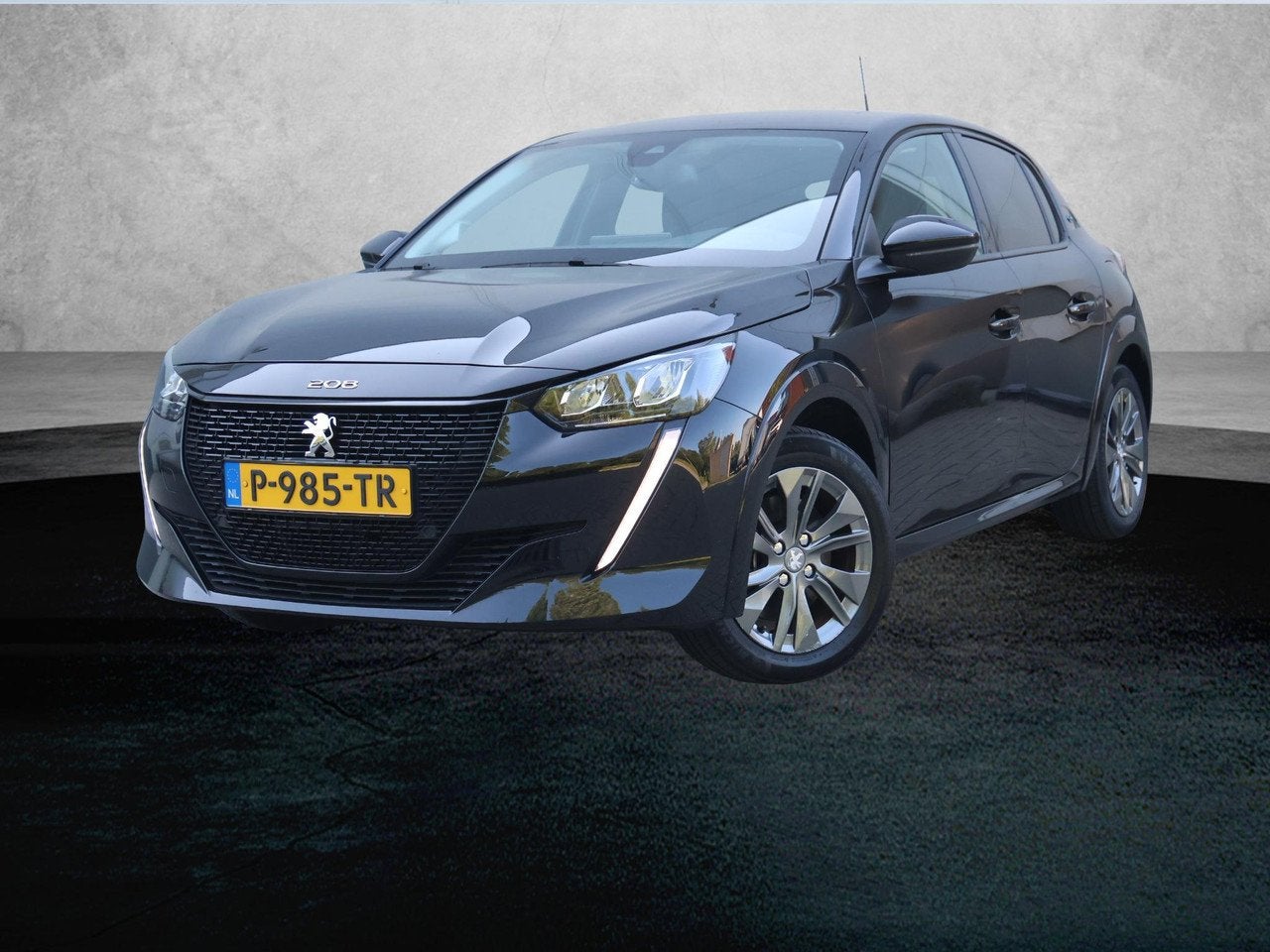 Peugeot e-208 EV Allure Pack 50 kWh | ACCU 93% | Achteruitri, Automaat, 136 pk, Gebruikt, Parkeersensor