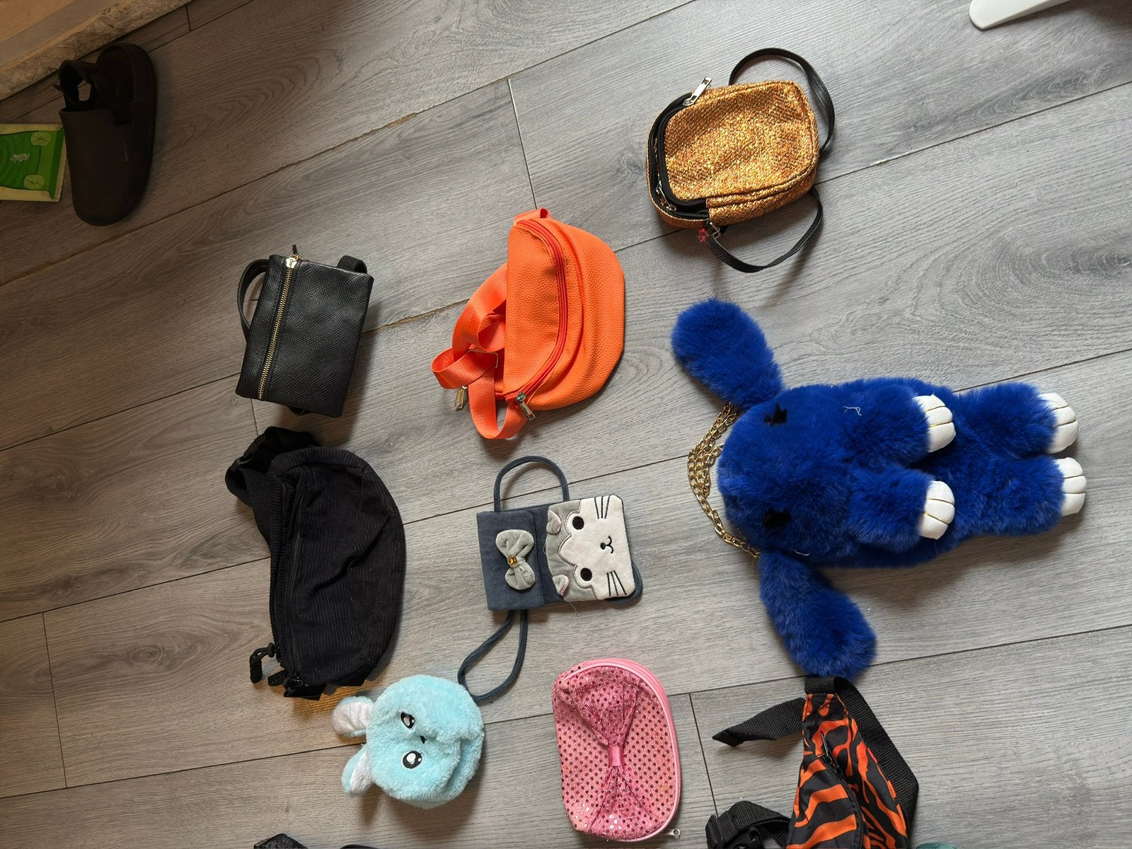 Partij diverse tassen: handtassen, schoudertassen & kinderta, Ophalen of Verzenden, Gebruikt, Overige kleuren, Overige typen
