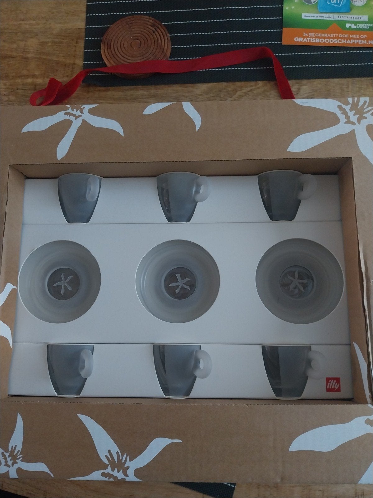 Illy Kounellis Espresso Kopjes Set - Nieuw in Doos, Nieuw, Ophalen of Verzenden, Kop(pen) en/of Schotel(s), Porselein