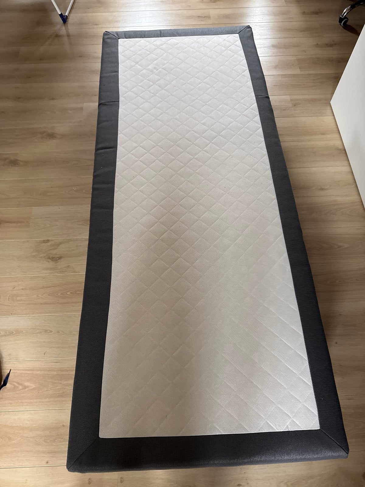 2x Karlsson Arendal Extra pocketveermatras 80x200 grijs, Ophalen, Gebruikt, Eenpersoons, 80 cm