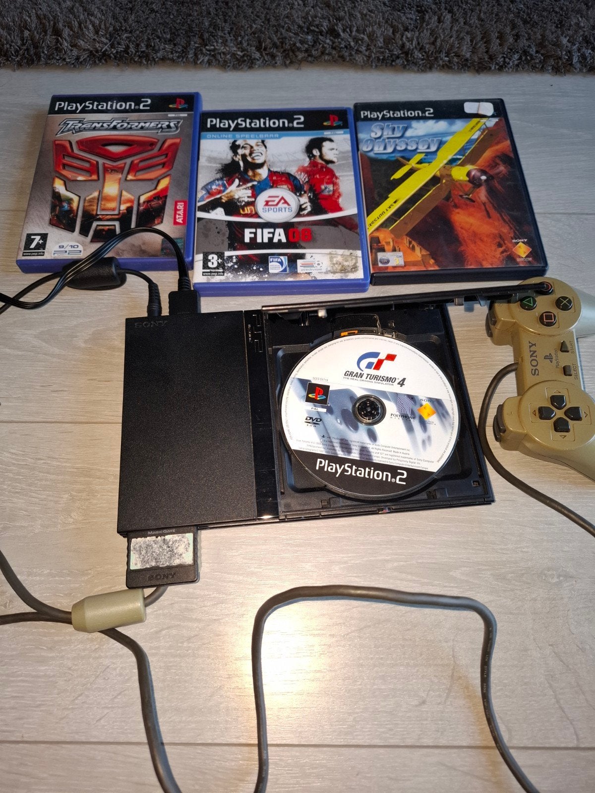 PlayStation 2 met 4 spellen en controller, Ophalen, Gebruikt, Overige genres, 1 speler