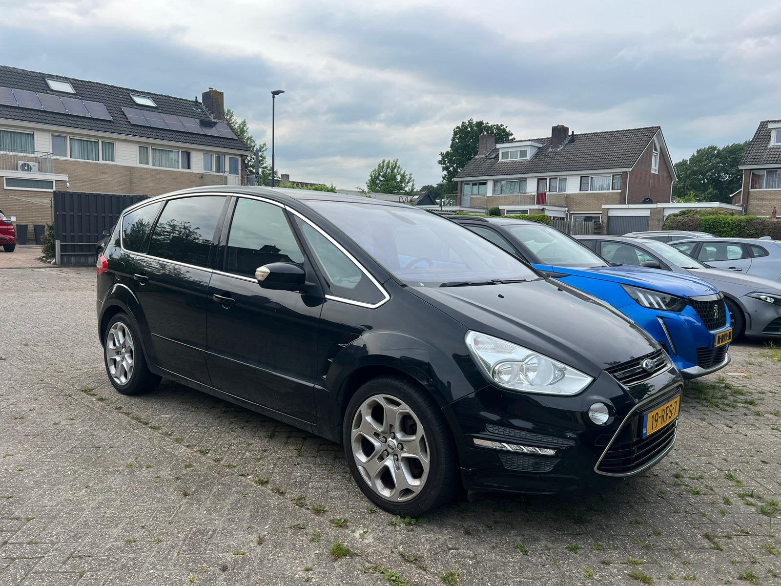 Ford S-Max 7 zits 2.0 Stci 149KW Powershift (nieuw motor), 1976 cc, 4 cilinders, 7 stoelen, Zwart