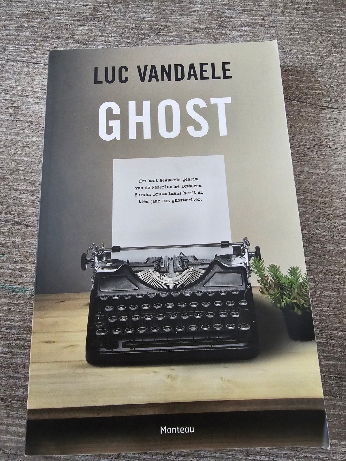 Ghost - Luc Vandaele (Roman), Ophalen of Verzenden, Gelezen, Luc Vandaele