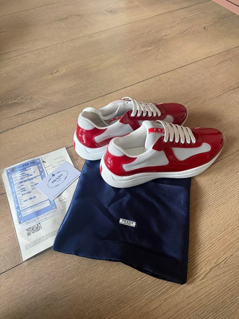 Prada cups rood maat 39, Kinderen en Baby's, Ophalen of Verzenden, Nieuw, Jongen of Meisje, Handschoenen