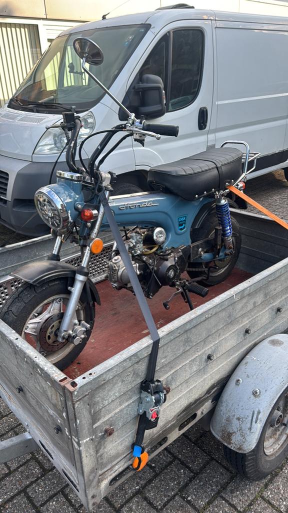 Honda dax skyteam 50 cc, Fietsen en Brommers, Brommers | Honda, Gebruikt, Overige modellen, Maximaal 25 km/u, Ophalen