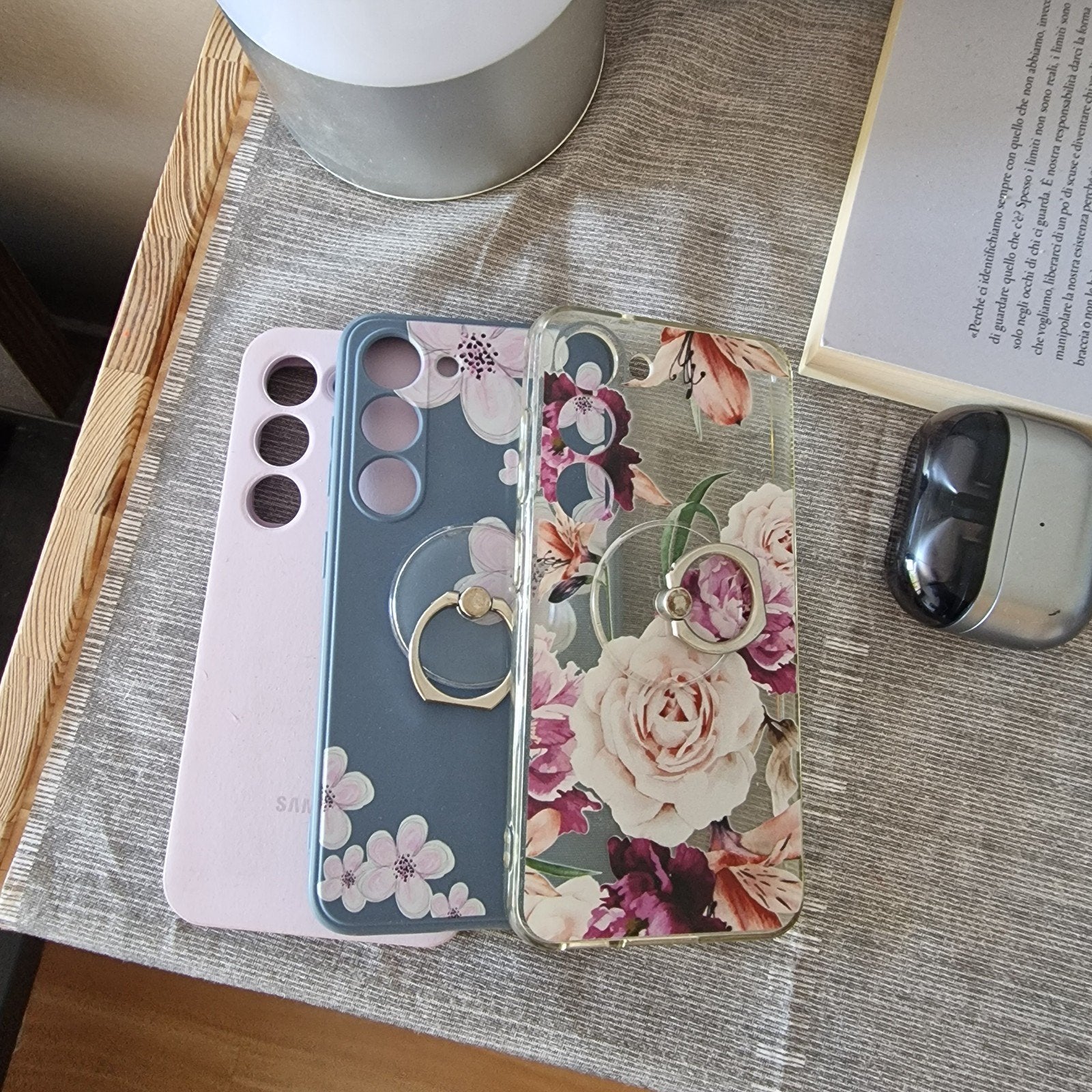 3x Samsung Galaxy S23 hoesjes (waarvan 1 origineel), Ophalen of Verzenden, Gebruikt, Overige modellen, Flipcase