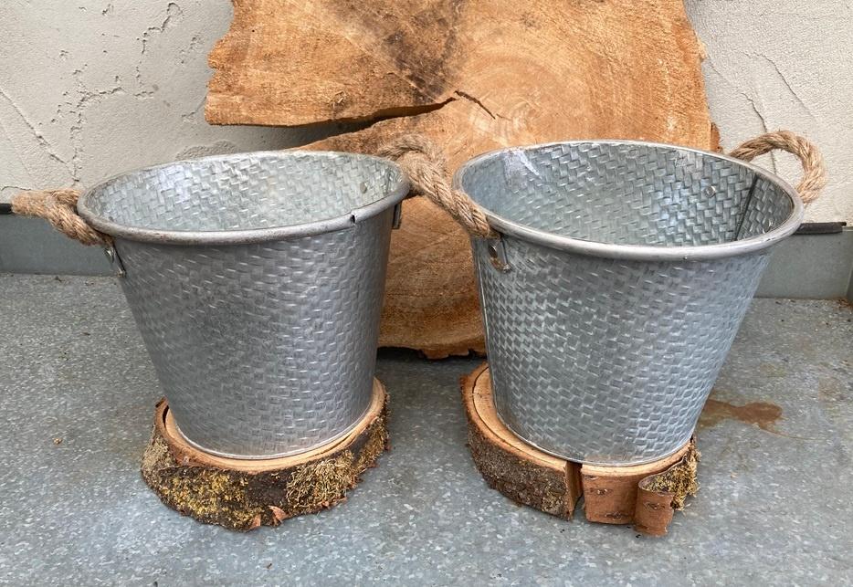 EMMER METAAL DIA 22 CM NIEUW, Tuin en Terras, Bloempotten, -, -, Rond, Nieuw