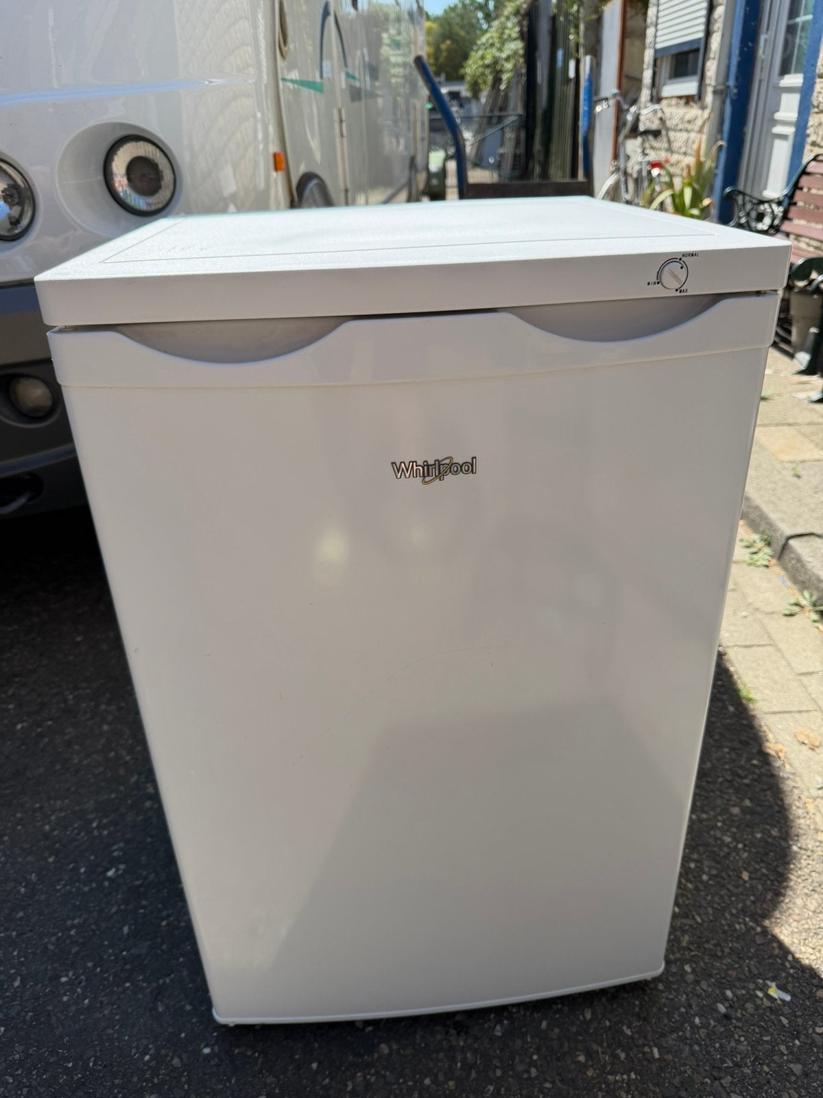 Whirlpool diepvriezer classe A+ ken eventueel bezorgd worden, Minder dan 85 cm, Minder dan 60 cm, Zo goed als nieuw, Energieklasse A of zuiniger