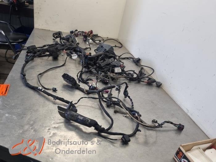 Kabelboom motorruimte van een Volkswagen Caddy, Gebruikt, -, -, Ophalen of Verzenden