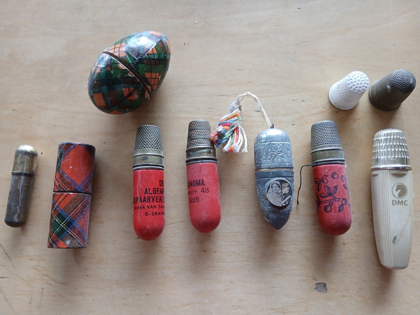 Collectie vingerhoeden en naaiaccessoires, Verzamelen, Ophalen of Verzenden, Gebruikt, Overige materialen, Nederland