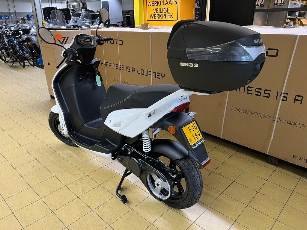 Scooter Elektrisch 45 Km/u, Ophalen, Zo goed als nieuw, Overige typen, Overige merken