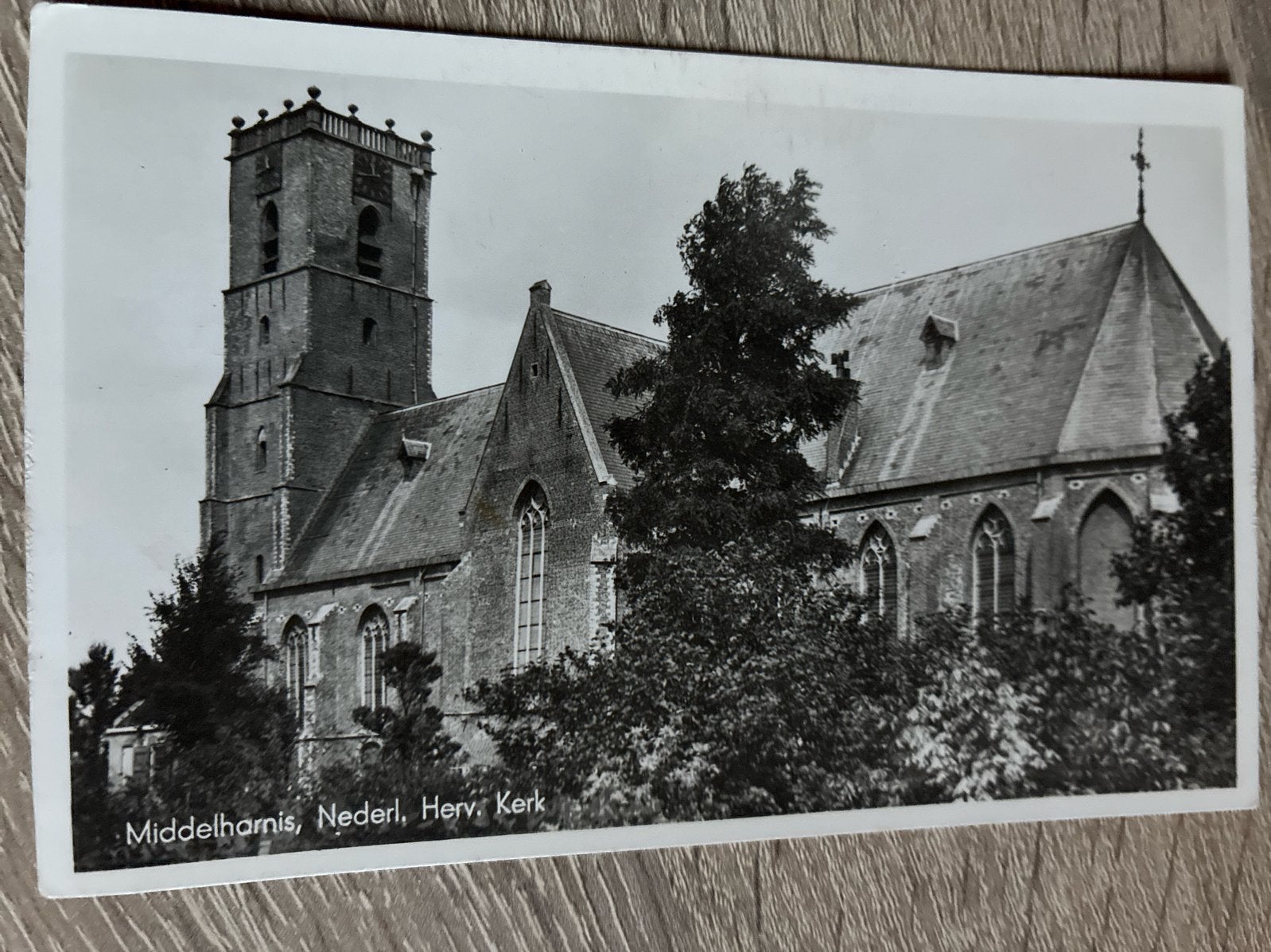 Oude ansichtkaart Middelharnis, Herv. Kerk  1951, Ophalen of Verzenden, 1940 tot 1960, Gelopen, Zuid-Holland
